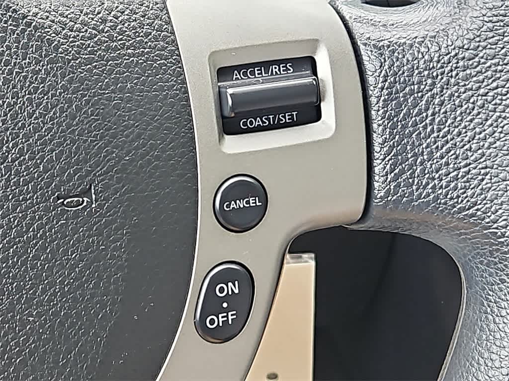 Thumbnail: 2012 Nissan Rogue - 19