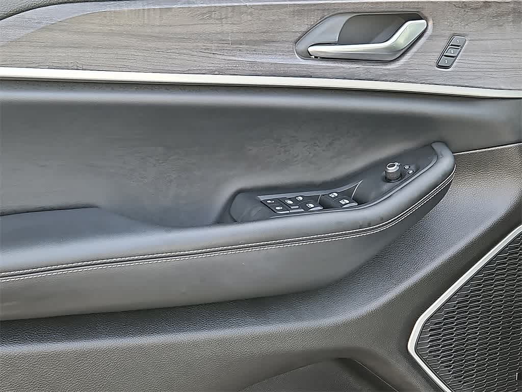 Thumbnail: 2022 Jeep Grand Cherokee - 12