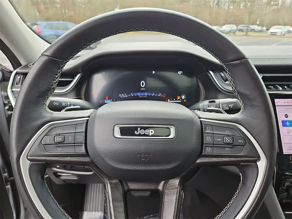 Thumbnail: 2022 Jeep Grand Cherokee - 21