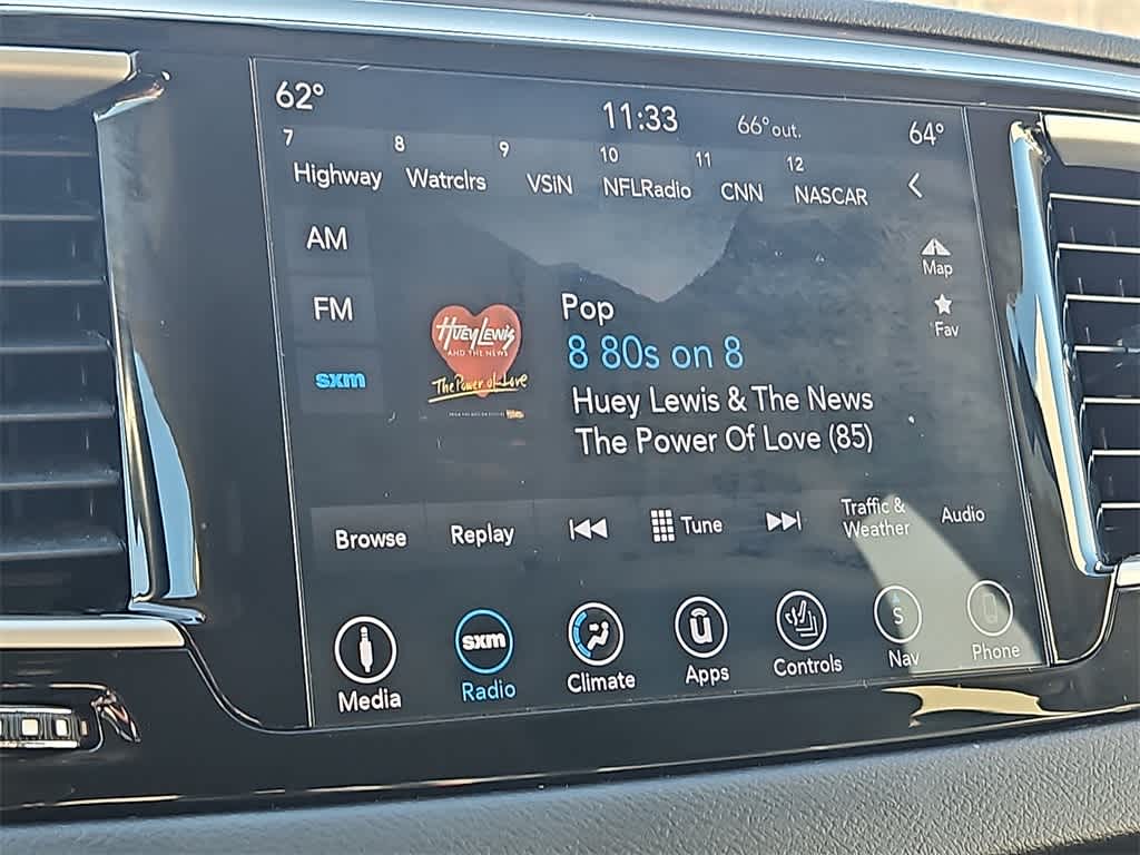 Thumbnail: 2019 Chrysler Pacifica - 16