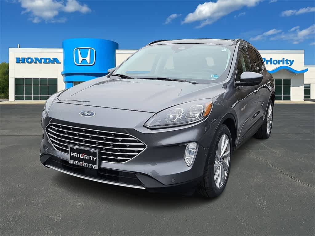 Thumbnail: 2021 Ford Escape - 1