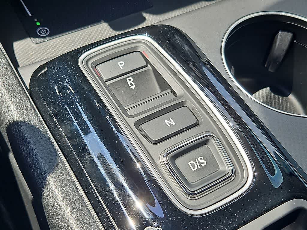 Thumbnail: 2025 Honda Pilot - 15