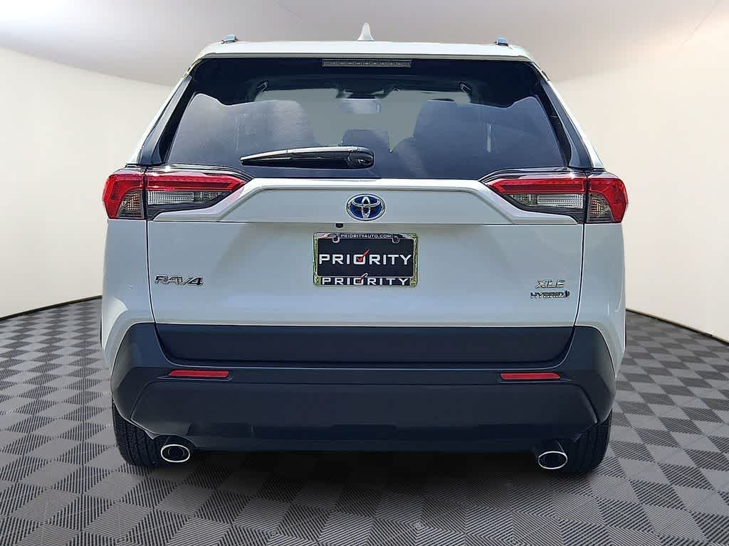 Thumbnail: 2024 Toyota RAV4 - 5