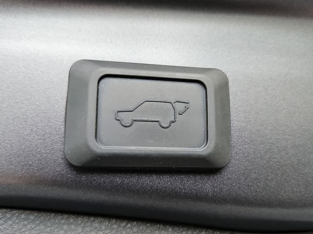 Thumbnail: 2025 Toyota RAV4 - 29
