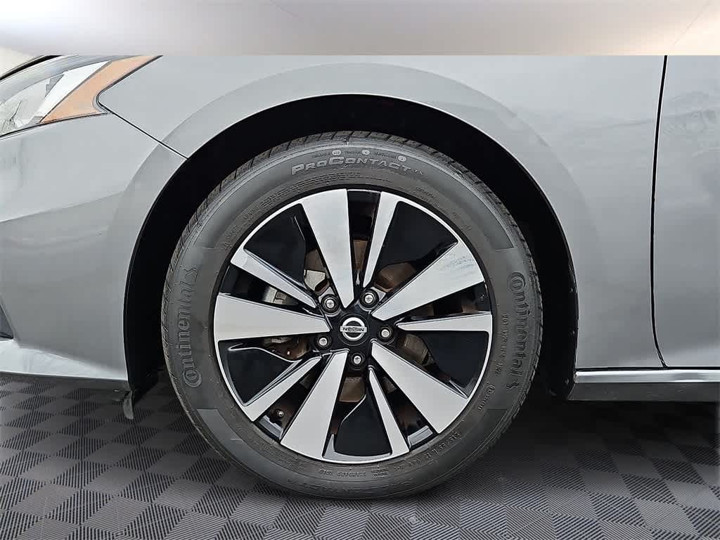 Thumbnail: 2022 Nissan Altima - 8