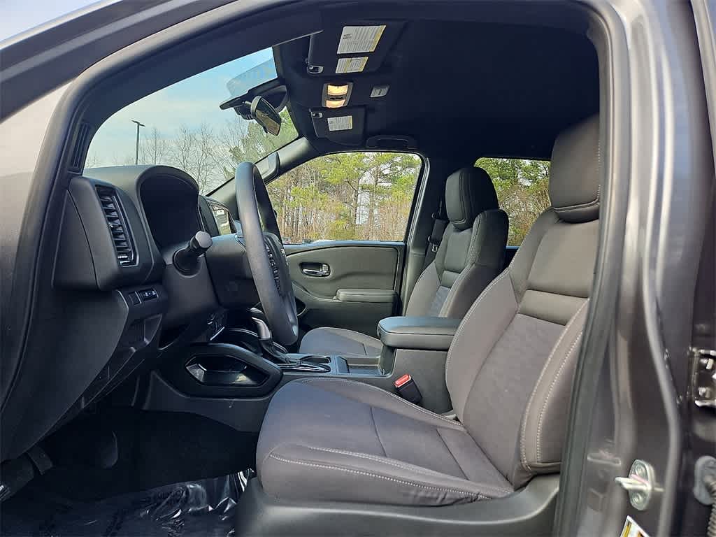 Thumbnail: 2023 Nissan Frontier - 12