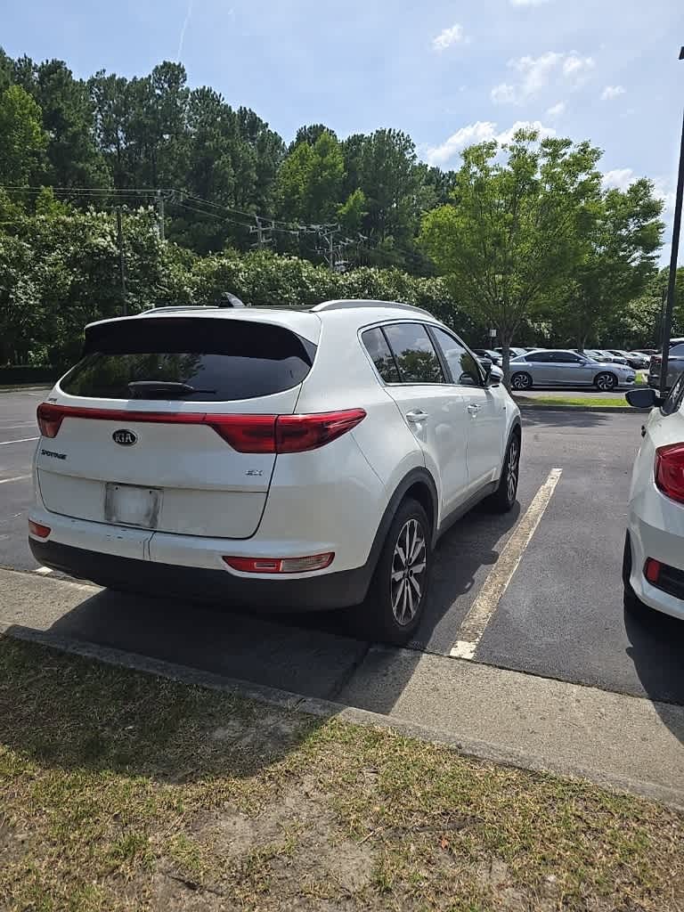 Thumbnail: 2017 Kia Sportage - 6