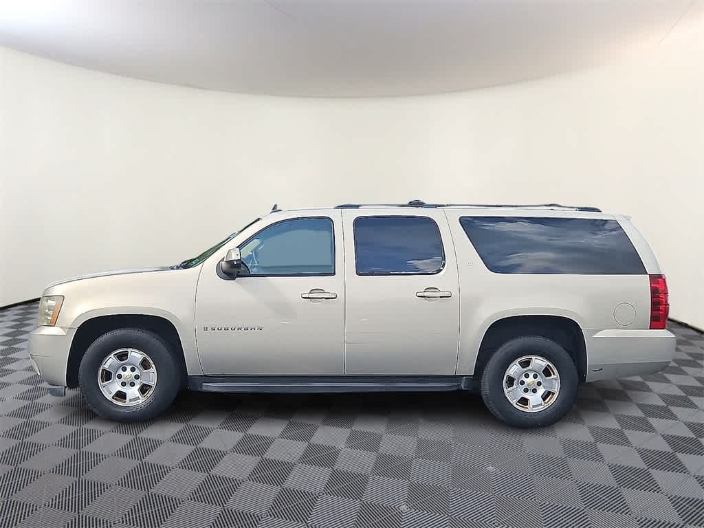 Thumbnail: 2009 Chevrolet Suburban - 7