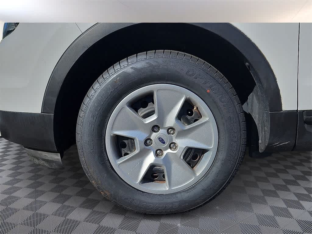 Thumbnail: 2014 Ford Explorer - 8