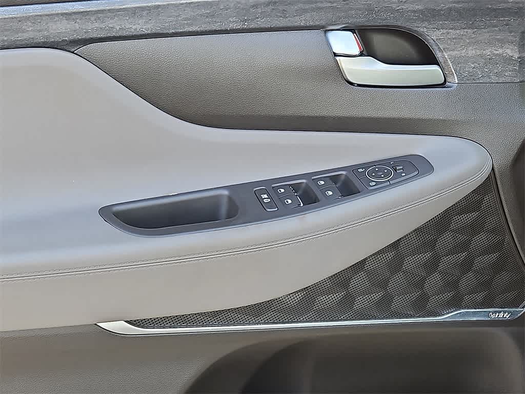 Thumbnail: 2019 Hyundai Santa Fe - 12