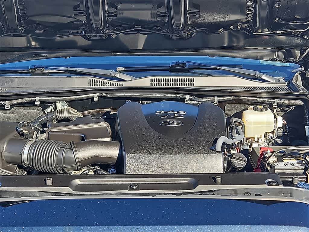 Thumbnail: 2022 Toyota Tacoma - 25