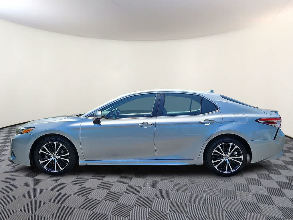 Thumbnail: 2020 Toyota Camry - 7
