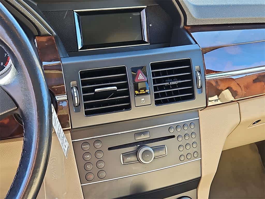 Thumbnail: 2011 Mercedes-Benz GLK - 15