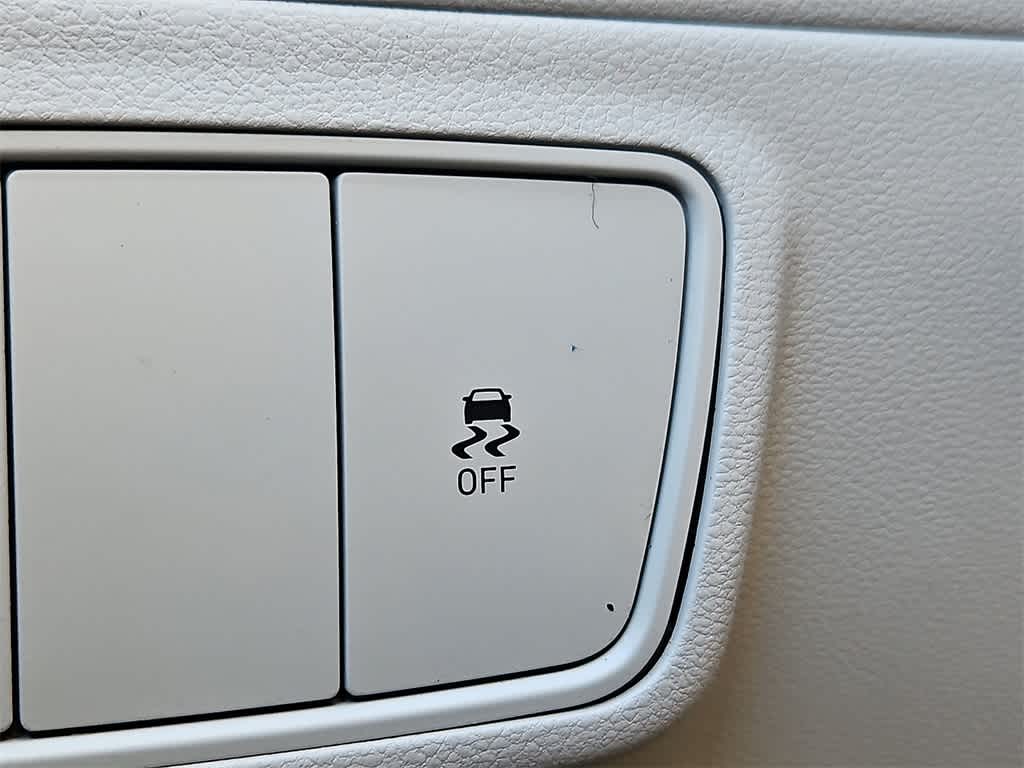 Thumbnail: 2022 Hyundai Tucson - 25