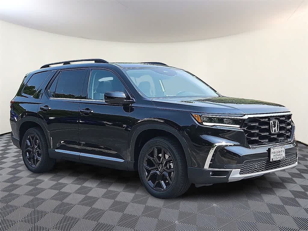 Thumbnail: 2025 Honda Pilot - 2