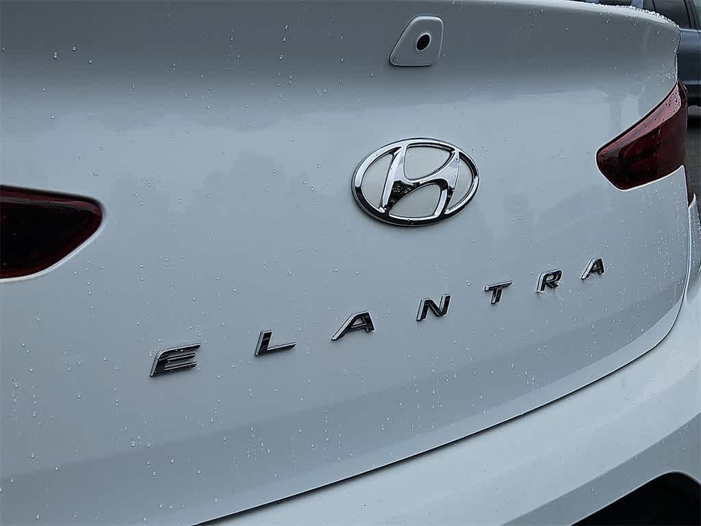 Thumbnail: 2020 Hyundai Elantra - 30