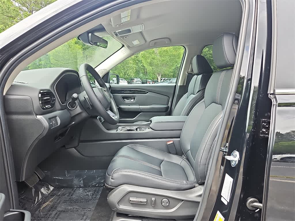 2025 Honda Pilot EX-L 9