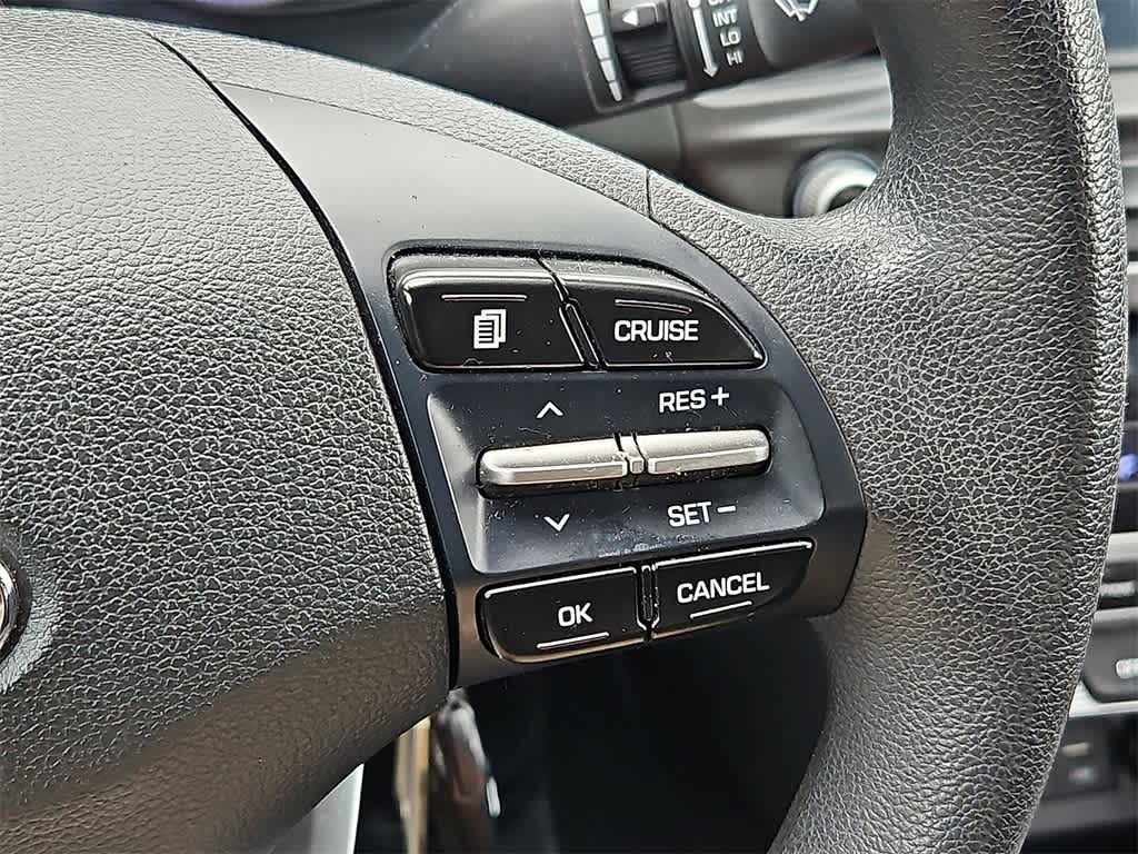 Thumbnail: 2020 Hyundai Elantra - 21