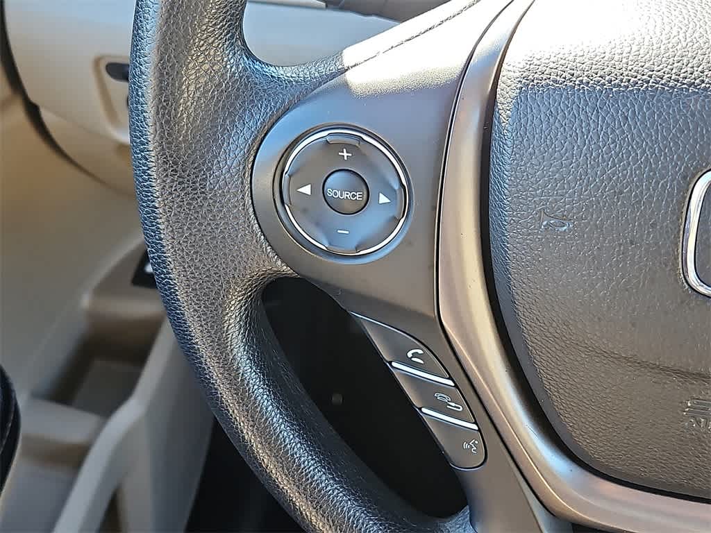 Thumbnail: 2017 Honda Ridgeline - 16