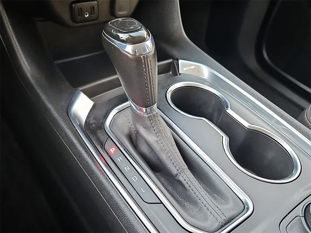 Thumbnail: 2020 Chevrolet Traverse - 13