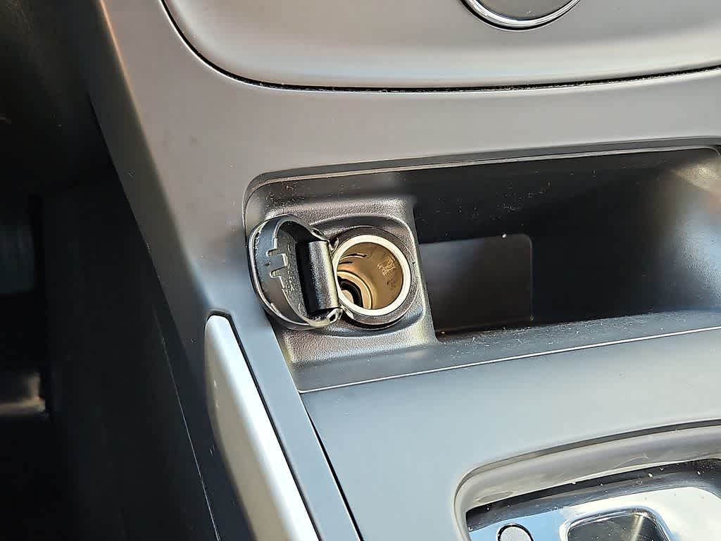 Thumbnail: 2019 Nissan Sentra - 19