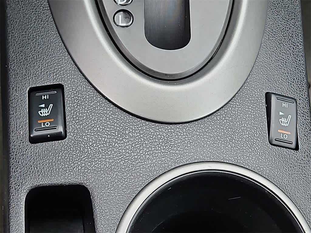 Thumbnail: 2010 Nissan Rogue - 20