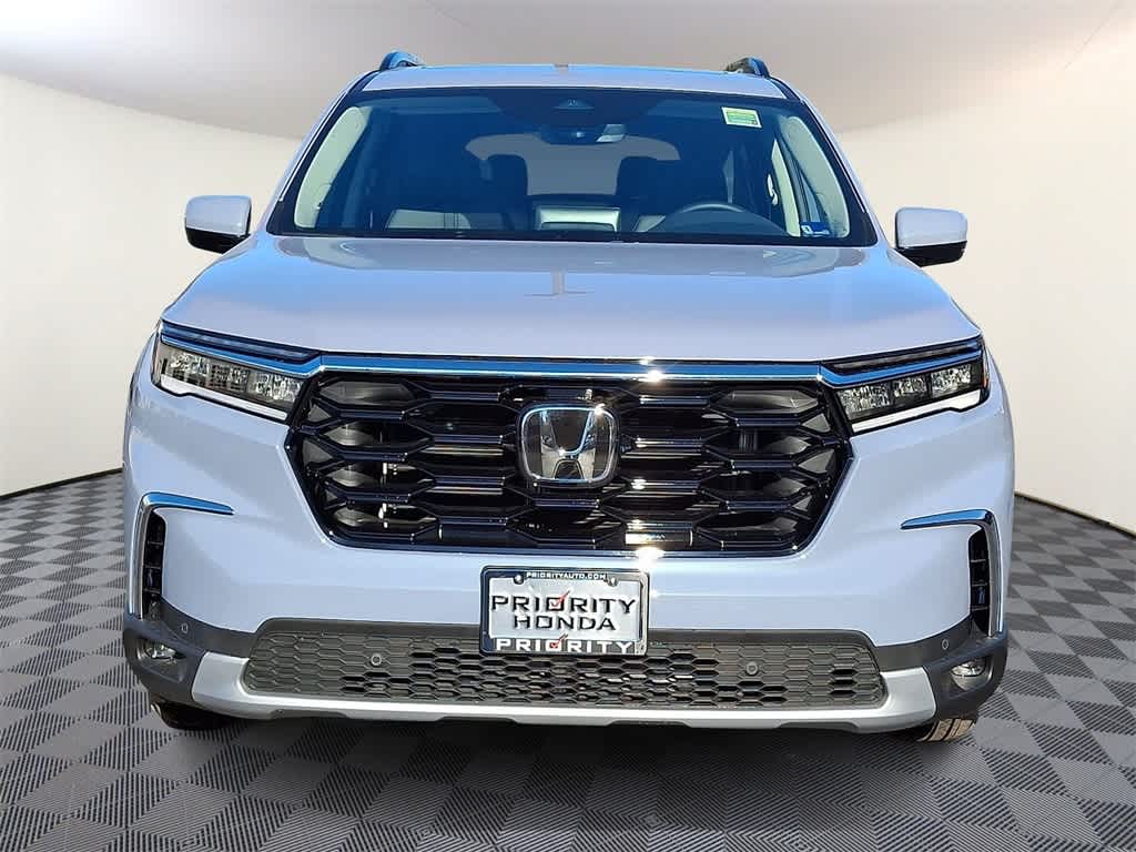 Thumbnail: 2025 Honda Pilot - 2