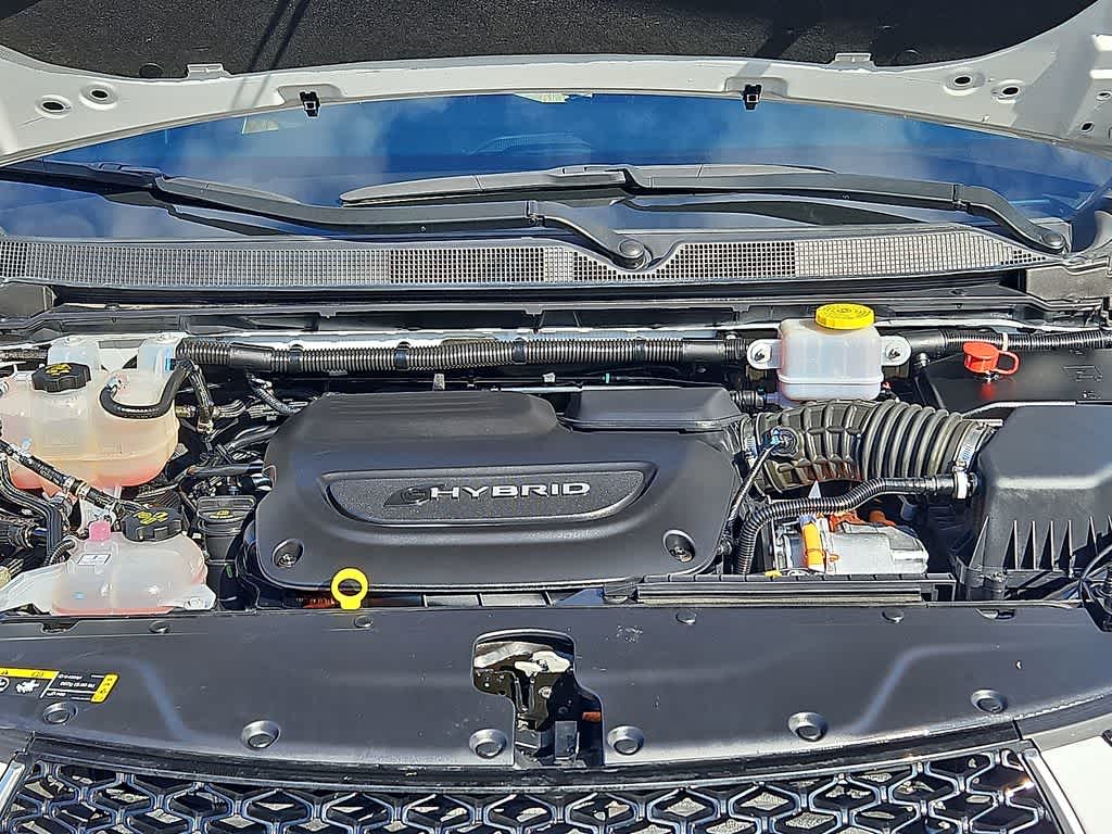 Thumbnail: 2023 Chrysler Pacifica - 26