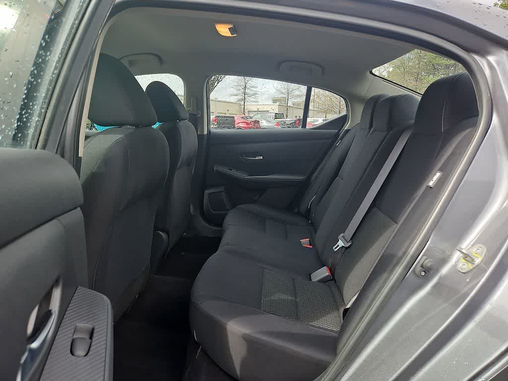 Thumbnail: 2020 Nissan Sentra - 10