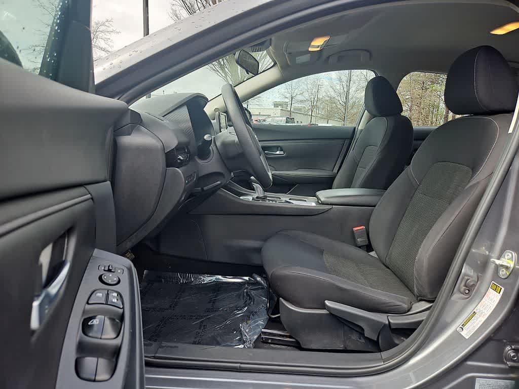 Thumbnail: 2020 Nissan Sentra - 13