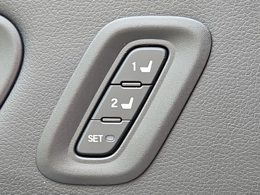 Thumbnail: 2025 Honda Pilot - 25