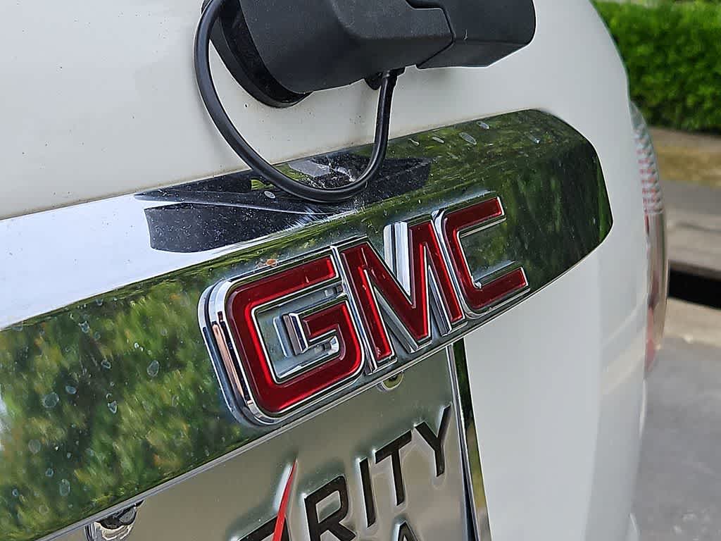 Thumbnail: 2012 GMC Acadia - 29