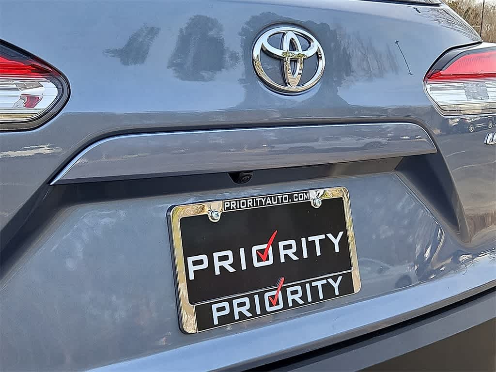 Thumbnail: 2022 Toyota Corolla Cross - 23