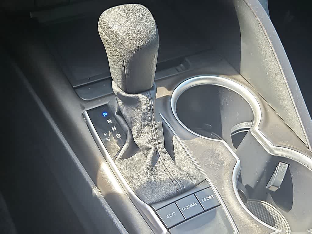 Thumbnail: 2024 Toyota Camry - 14