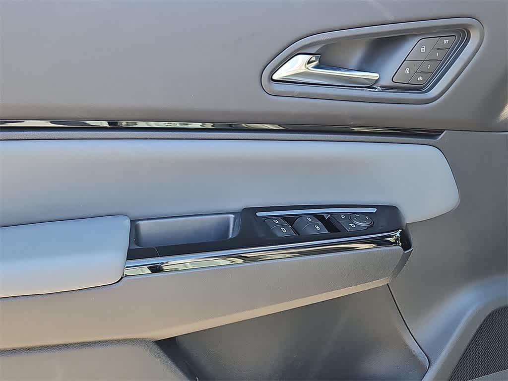 Thumbnail: 2026 Honda Prologue - 6