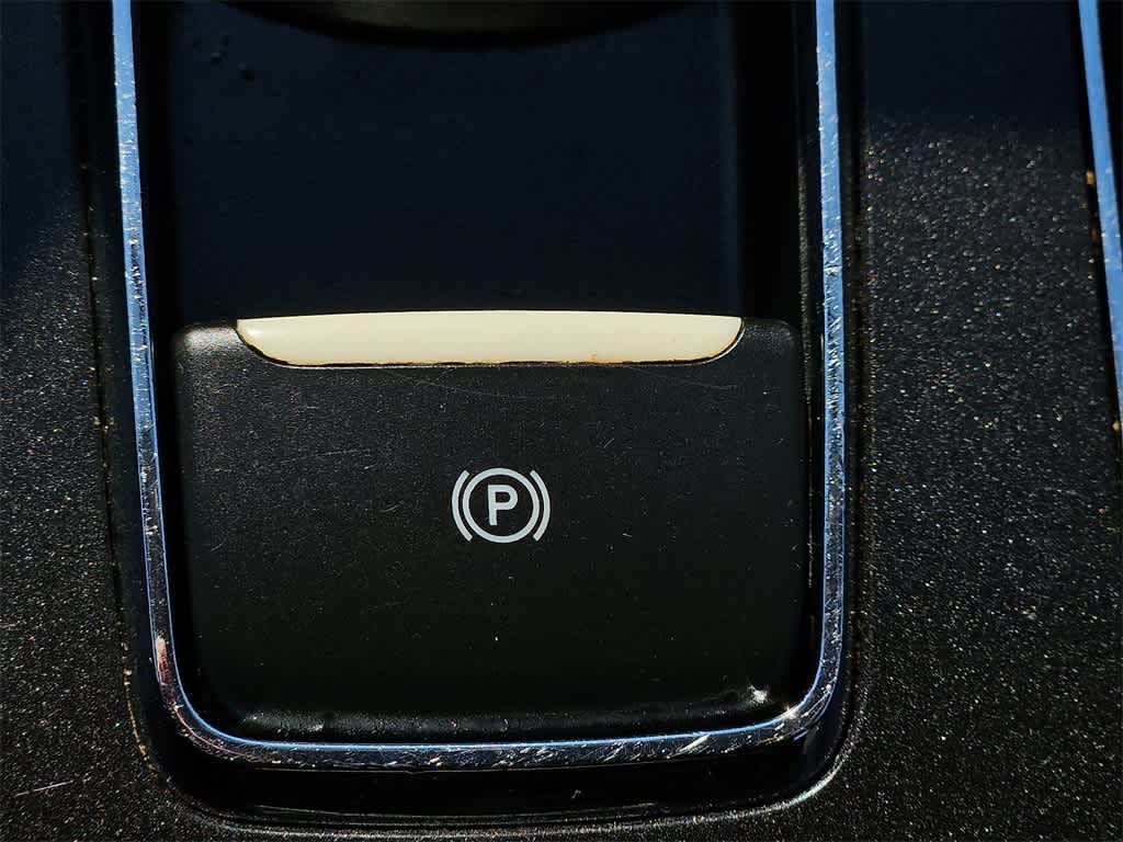 Thumbnail: 2018 Ford Fusion - 19