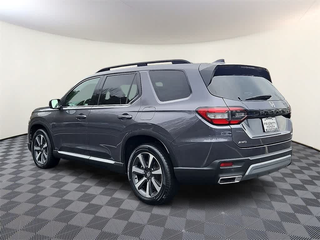 Thumbnail: 2023 Honda Pilot - 5