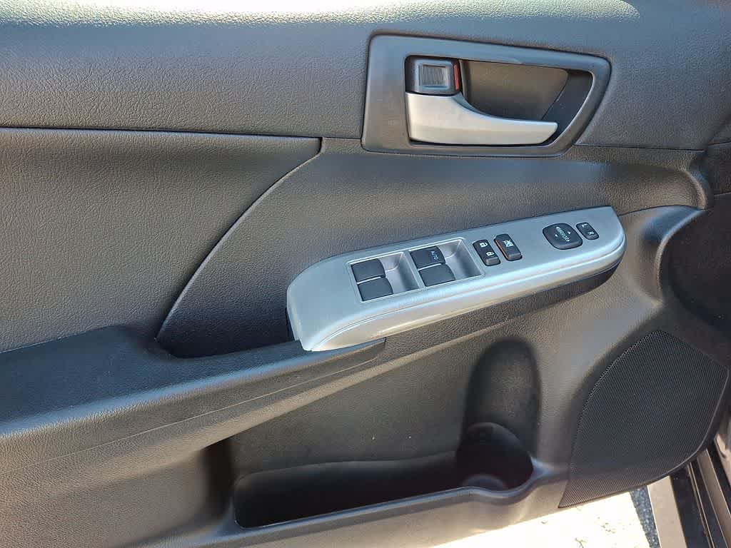 Thumbnail: 2014 Toyota Camry - 11