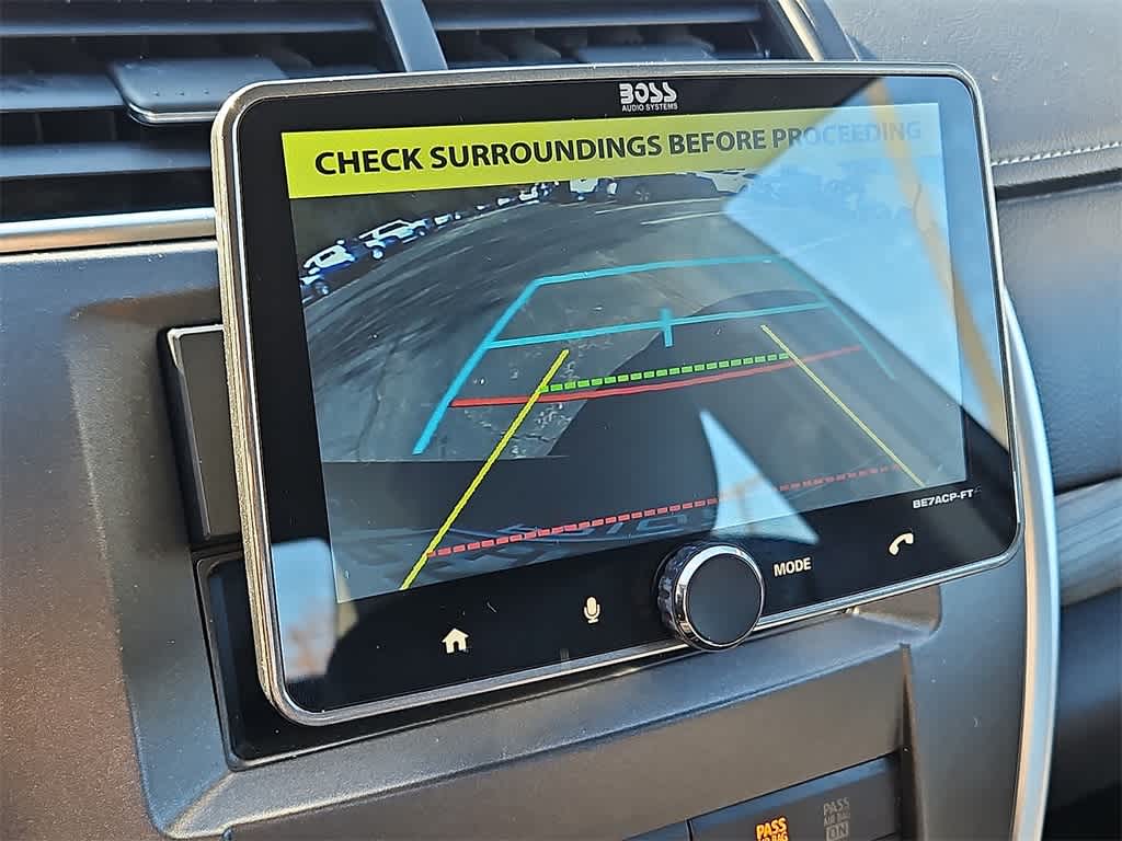 Thumbnail: 2016 Toyota Camry - 14