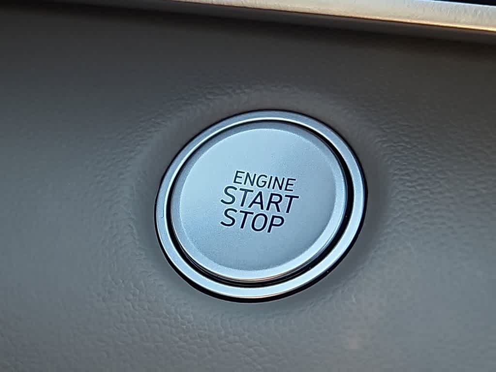 Thumbnail: 2022 Hyundai Elantra - 23