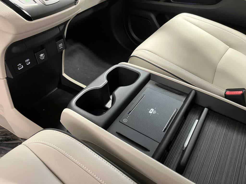 Thumbnail: 2026 Honda Odyssey - 17