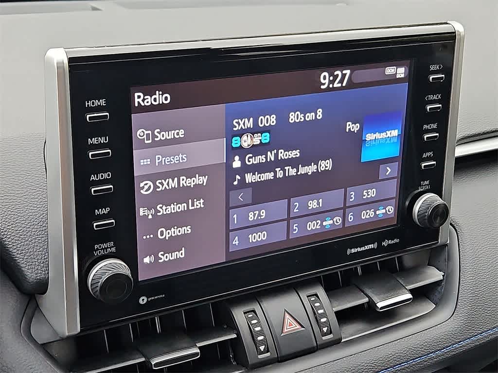 Thumbnail: 2022 Toyota RAV4 - 17