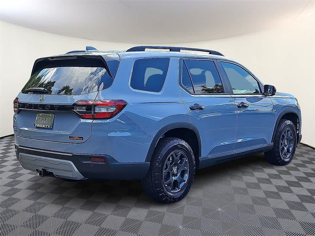 Thumbnail: 2025 Honda Pilot - 3