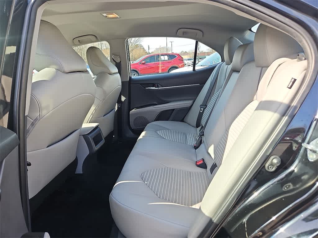 Thumbnail: 2022 Toyota Camry - 9