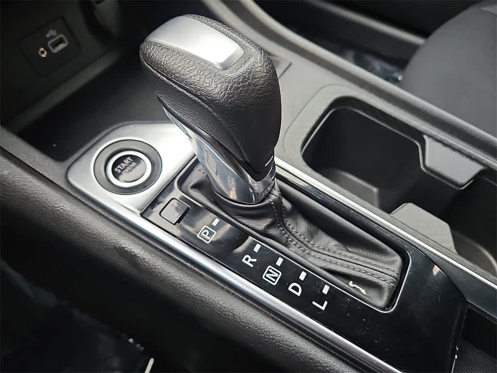 Thumbnail: 2020 Nissan Sentra - 13