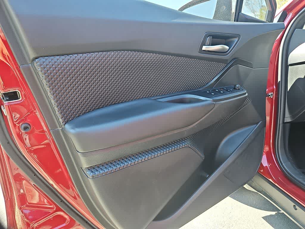 Thumbnail: 2019 Toyota C-HR - 12