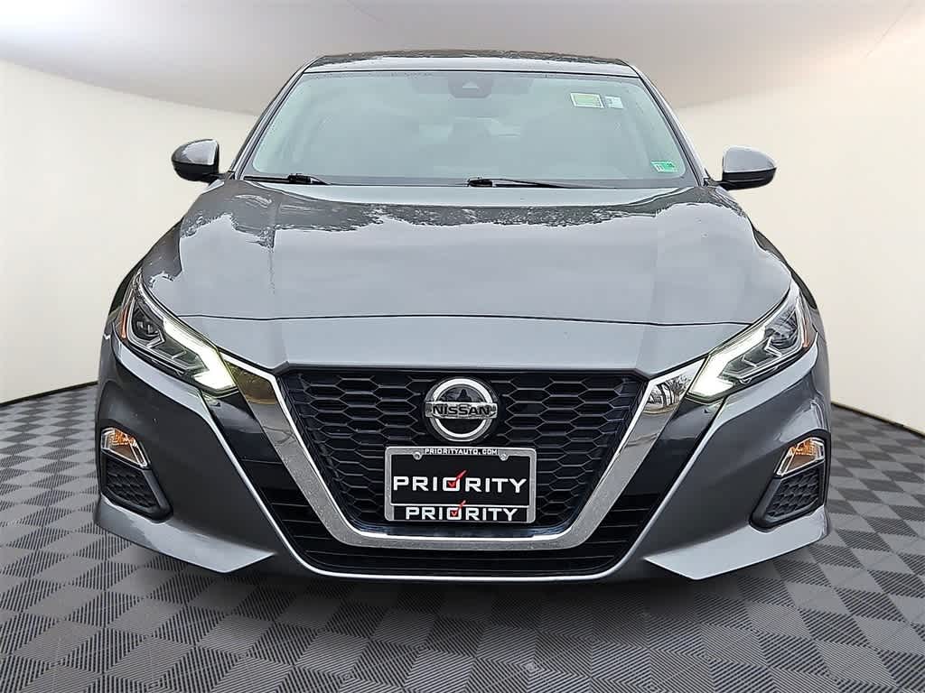 Thumbnail: 2022 Nissan Altima - 2