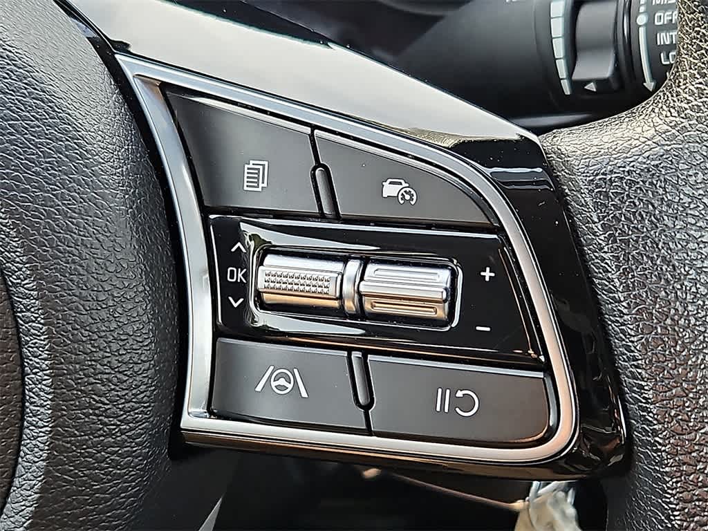 Thumbnail: 2024 Kia Forte - 19