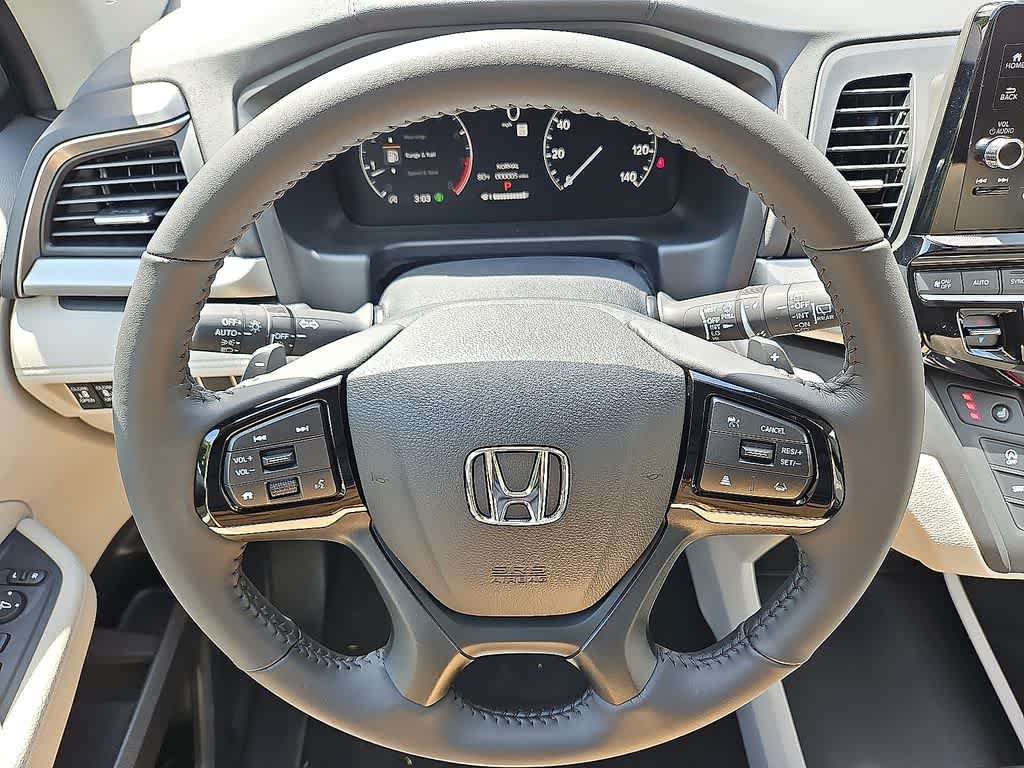 Thumbnail: 2026 Honda Odyssey - 16