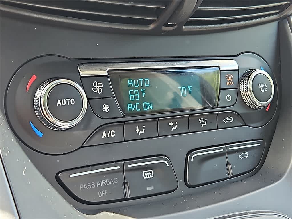 Thumbnail: 2014 Ford Escape - 16